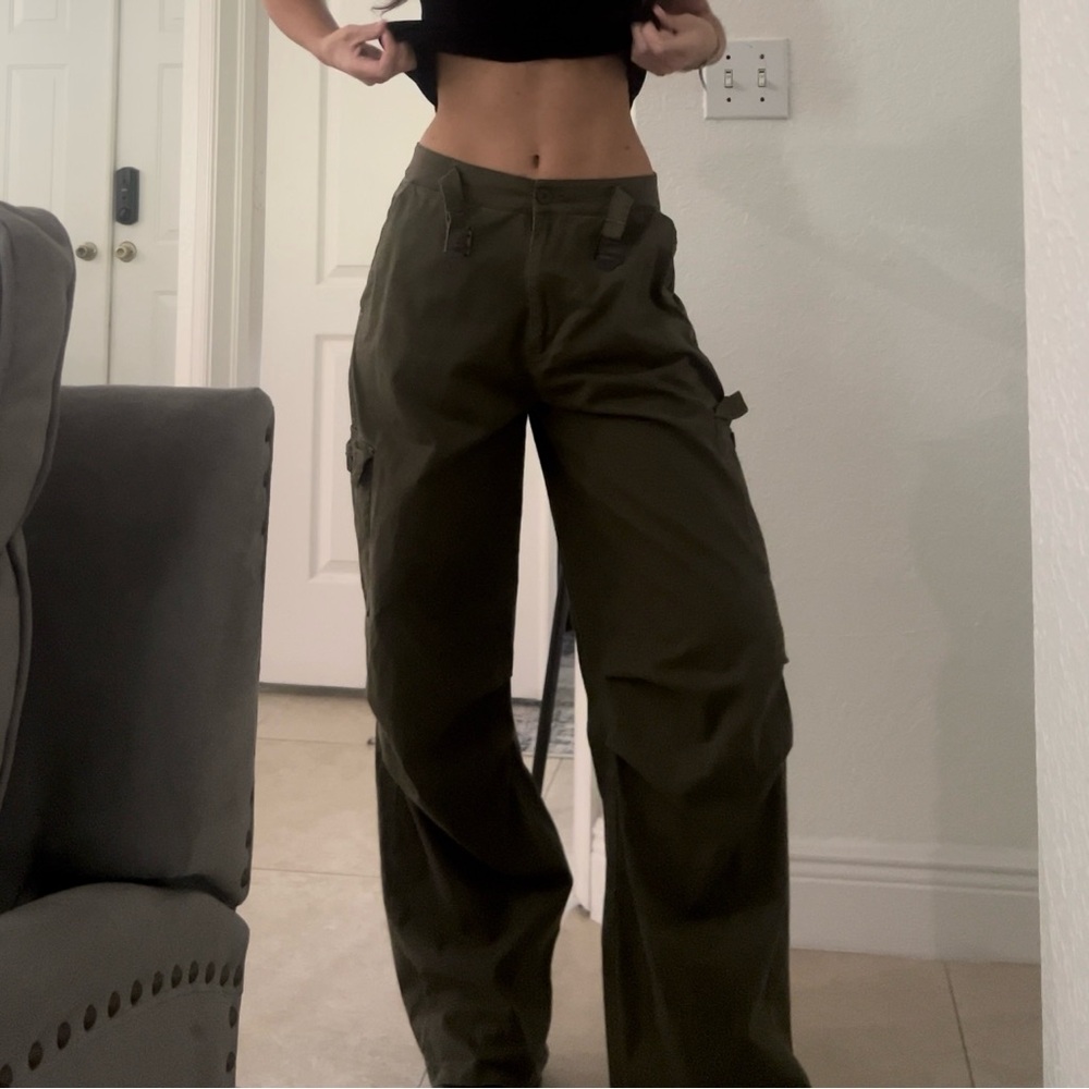 Edikted Cargo Pants